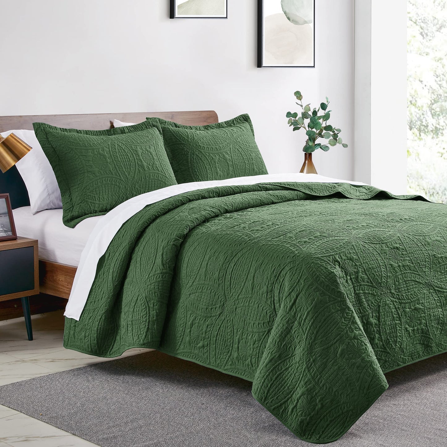 Love's cabin Quilts for Queen Bed Olive Green Bedspreads - Soft Bed Summer Quilt Lightweight Microfiber Bedspread- Modern Style Coin Pattern Coverlet for All Season - 3 Piece (1 Quilt, 2 Pillow Shams)